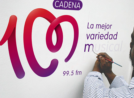 cadena100 4 ˚_(ti)Cadena 100QƷLogo