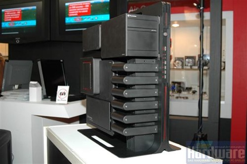 Thermaltake Level 10電腦機(jī)箱 Thermaltake Level 10電腦機(jī)箱